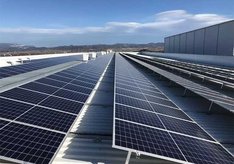 Placas solares fotovoltaicas en Gurb, Barcelona